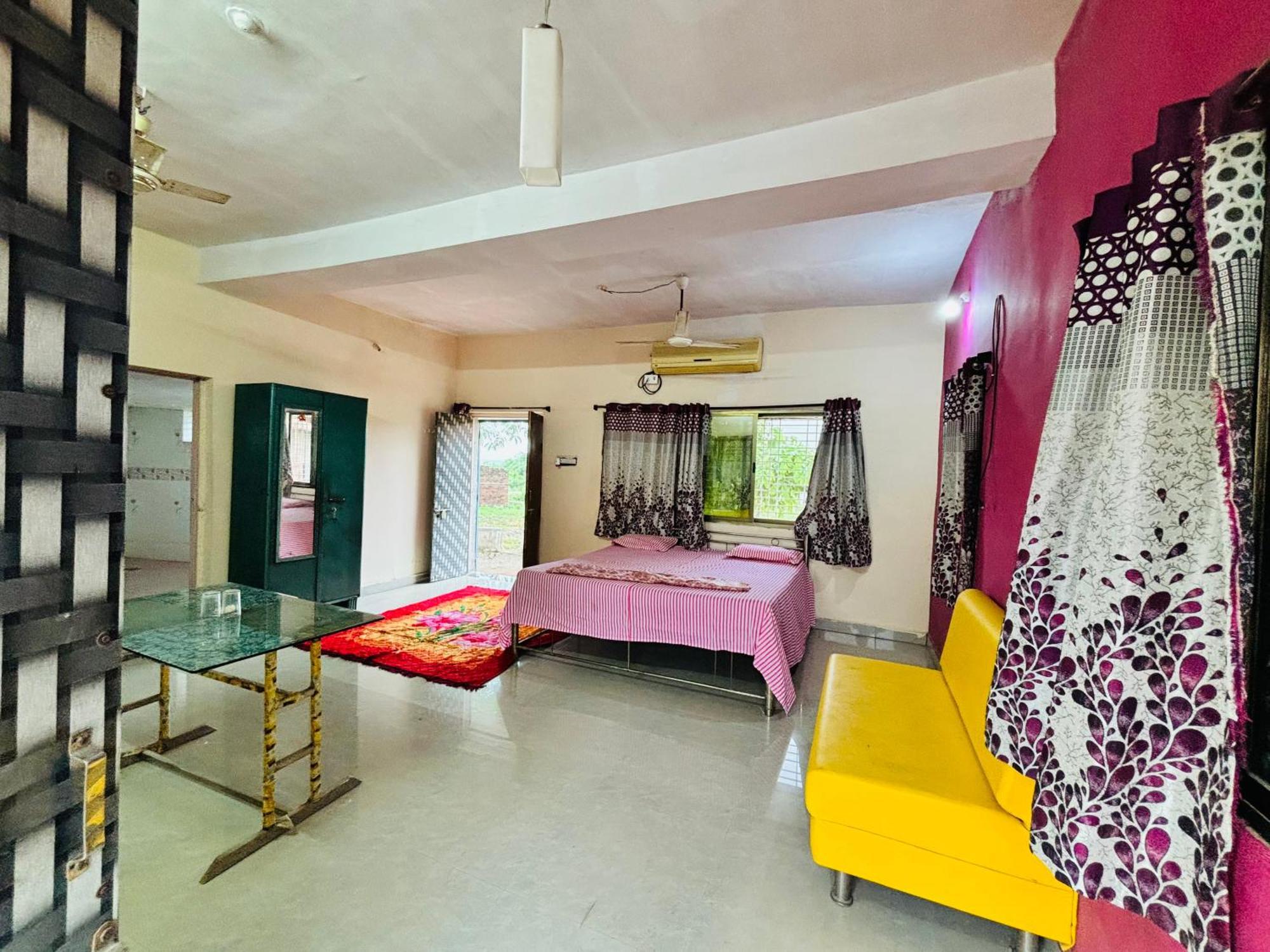 Royal Villa Resort Amravati Exterior photo
